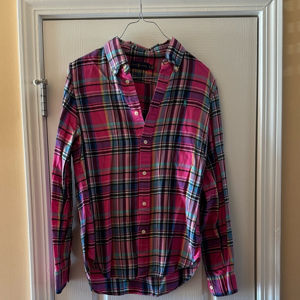 Polo RL blouse.  Excellent condition. Beautiful colors.